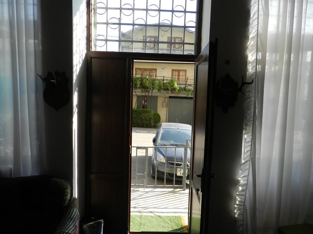 Apartment Retro Tbilissi Extérieur photo
